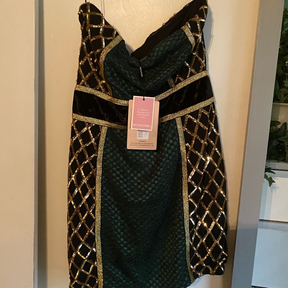 PRETTYLITTLETHING emerald green bodycon dress - Picture 4 of 6